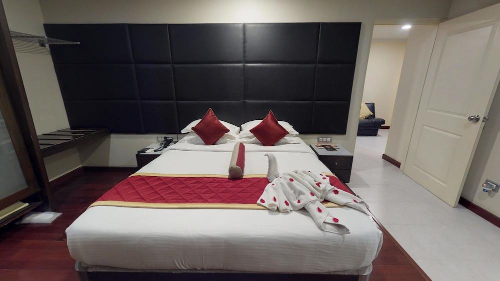 37Th Crescent Hotel Bengaluru Екстер'єр фото