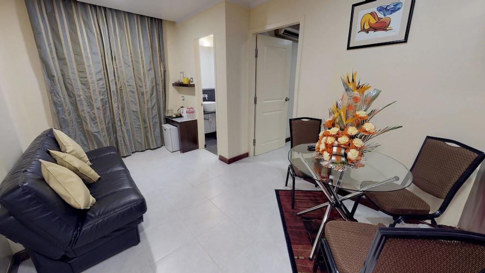 37Th Crescent Hotel Bengaluru Екстер'єр фото