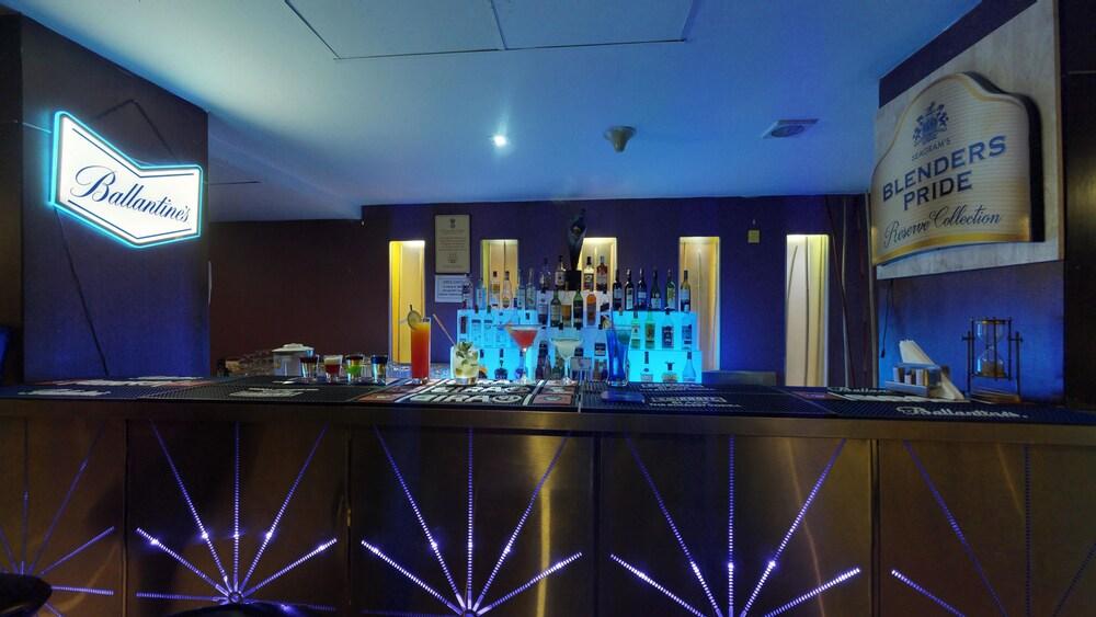 37Th Crescent Hotel Bengaluru Екстер'єр фото