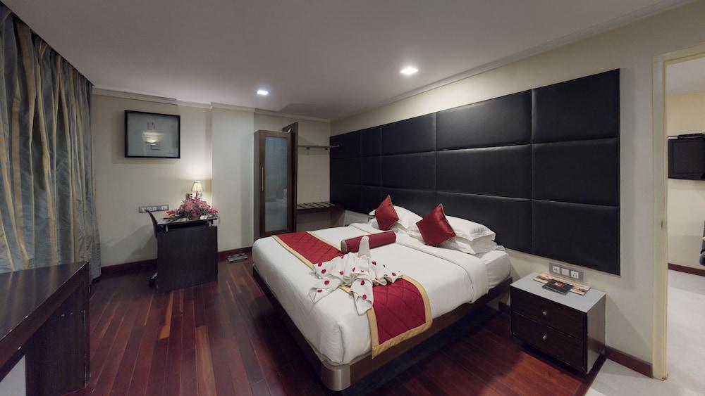 37Th Crescent Hotel Bengaluru Екстер'єр фото