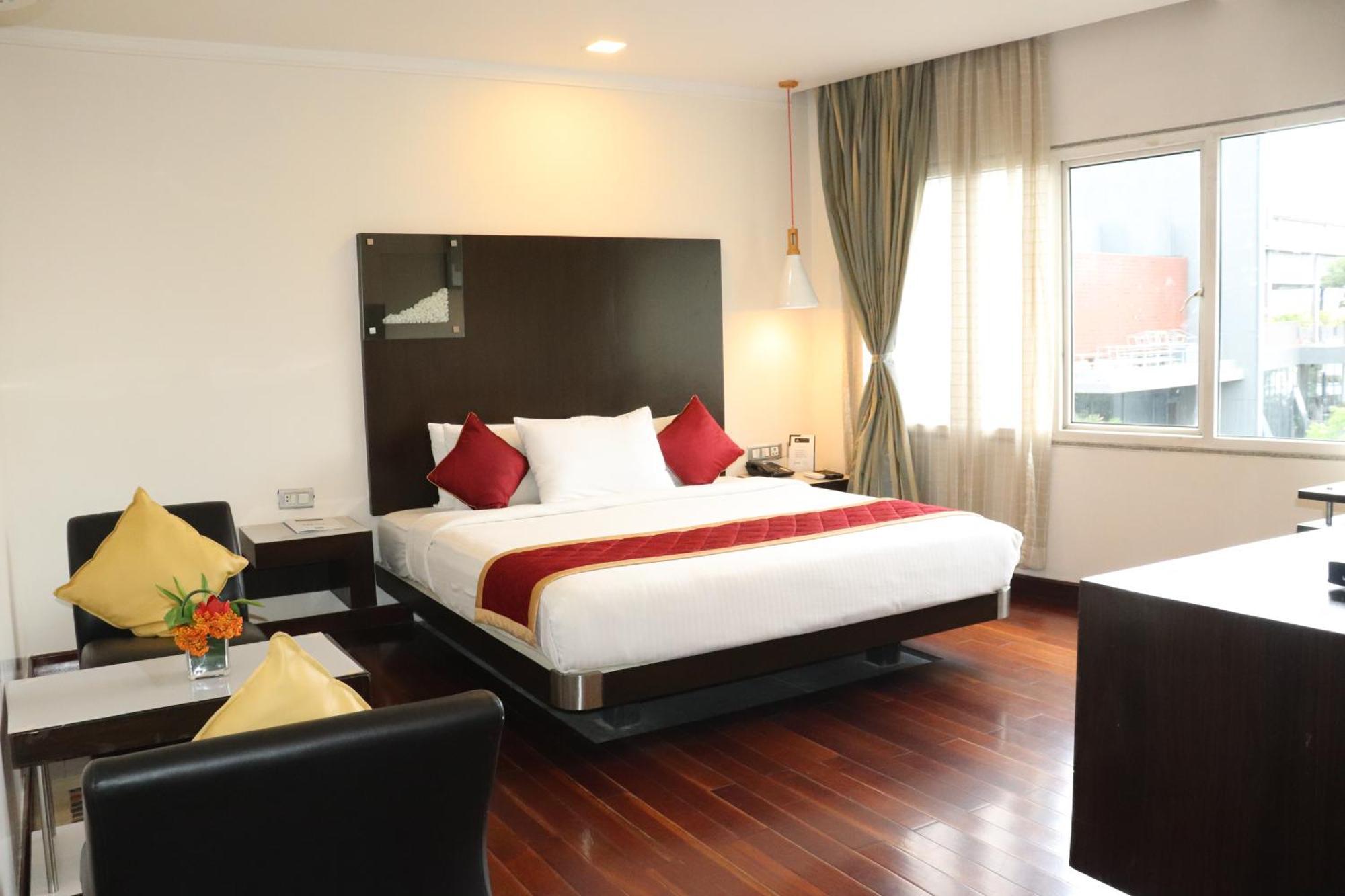 37Th Crescent Hotel Bengaluru Екстер'єр фото
