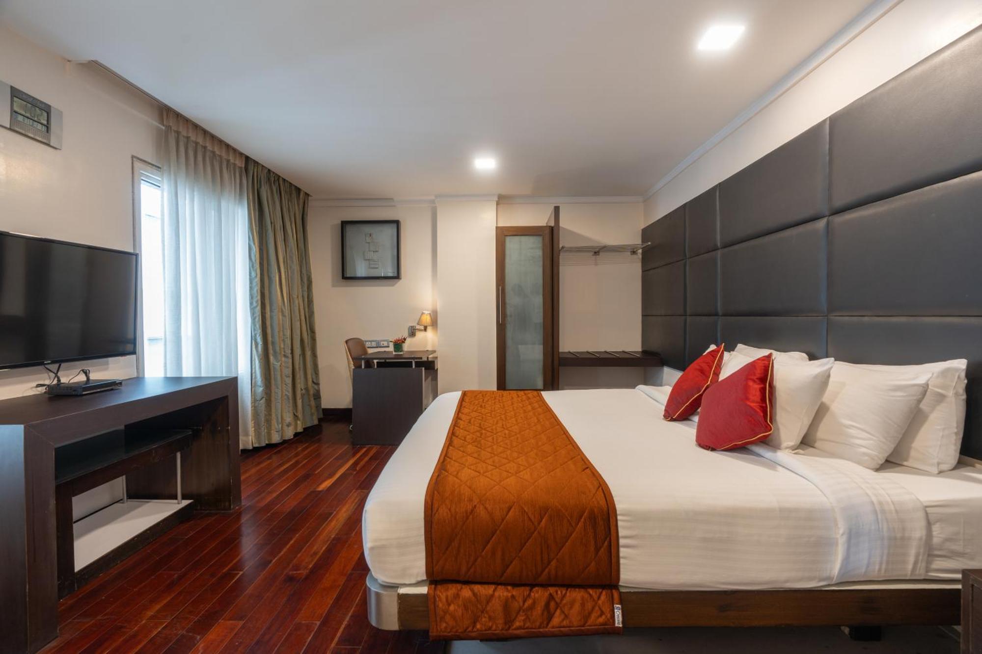 37Th Crescent Hotel Bengaluru Екстер'єр фото