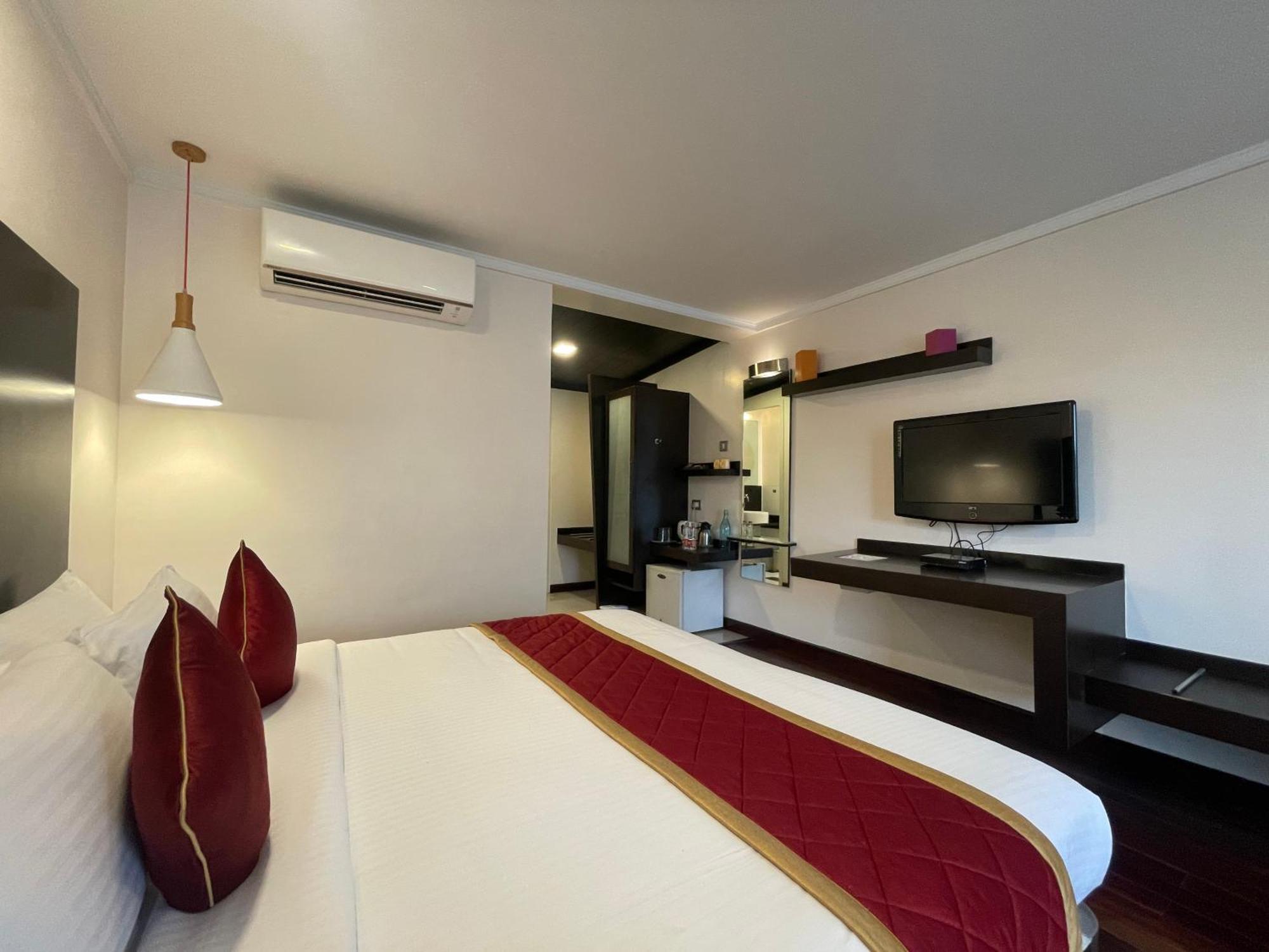 37Th Crescent Hotel Bengaluru Екстер'єр фото